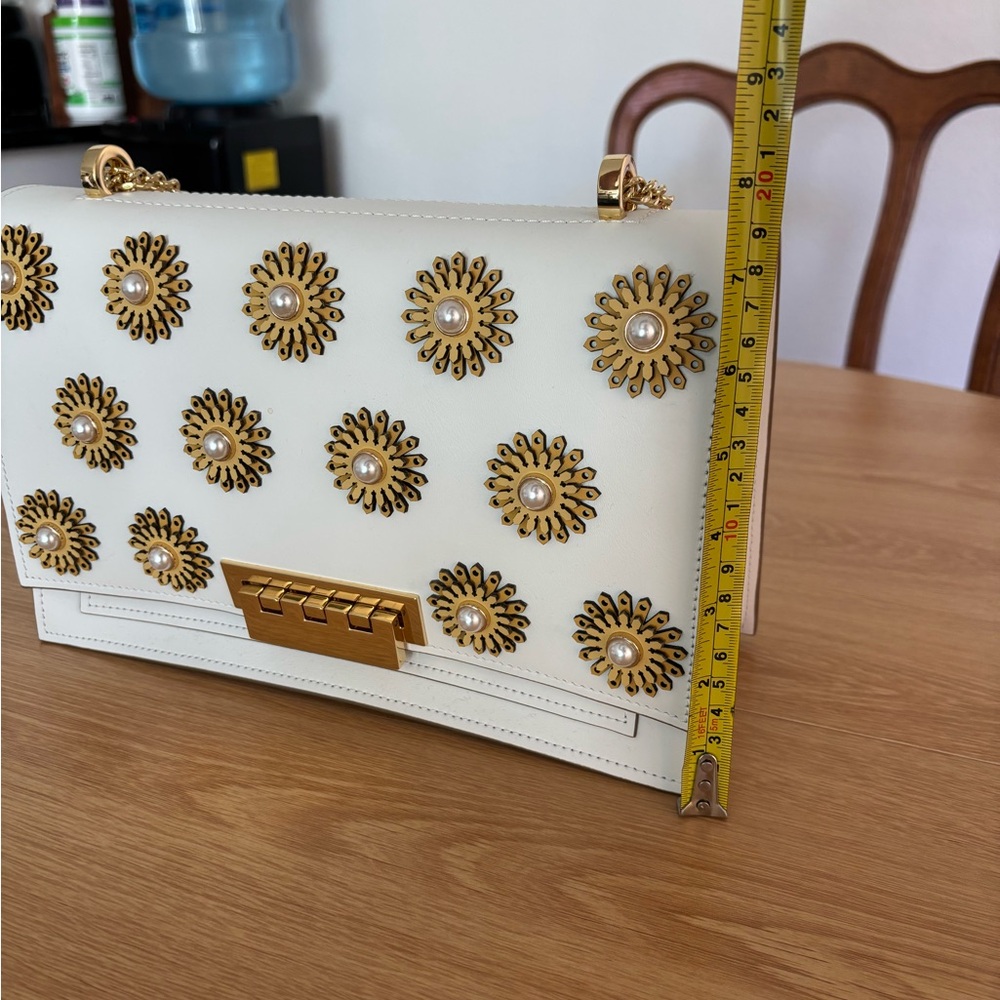 Zac Posen White Leather Shoulder Bag with Gold Floral Studs and Pearl Centers - Picture 9 of 11